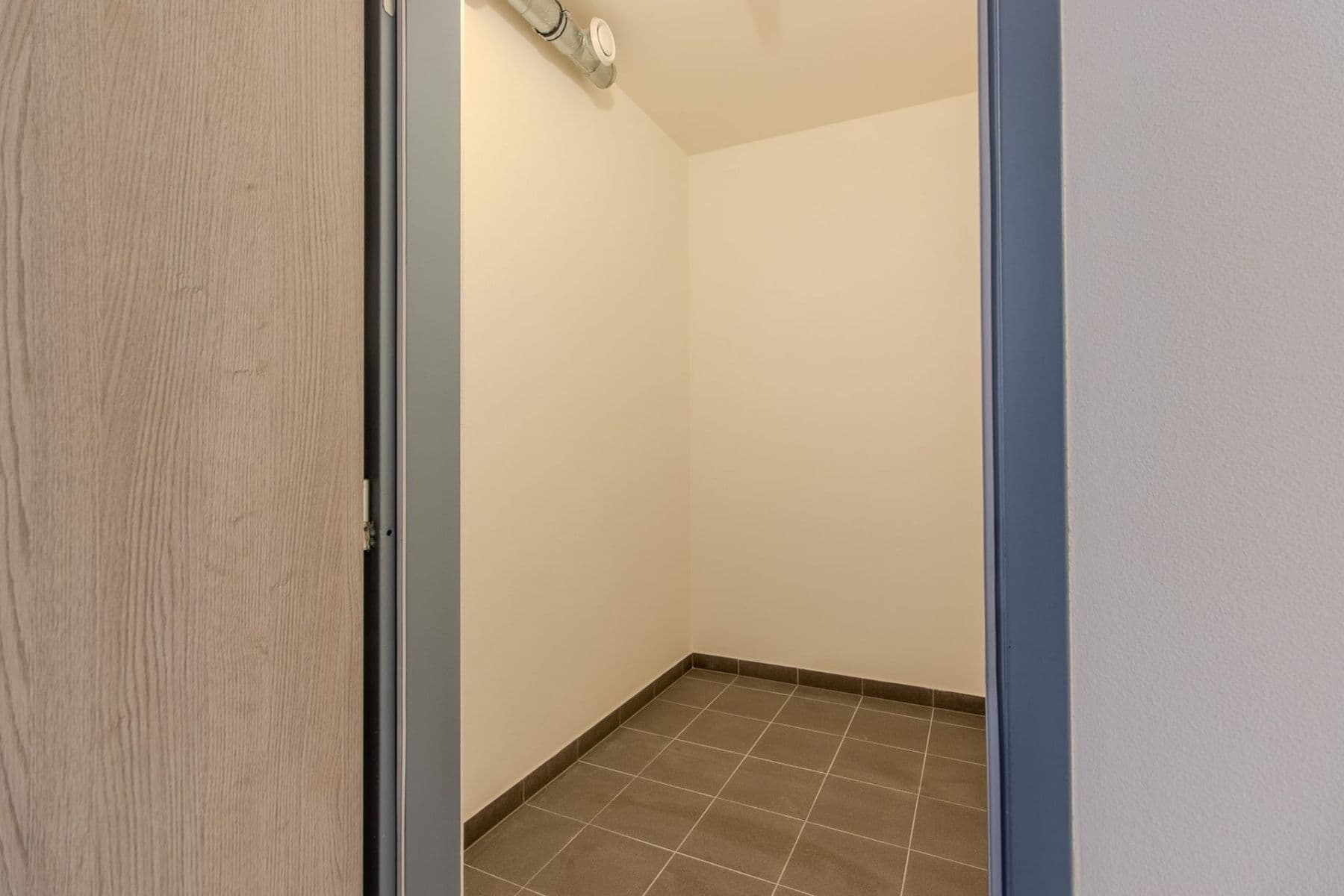 Prenájom bytu 1-izbový 33 m², Poděbradská, Praha, Praha Prenájom bytu 1-izbový 33 m², Poděbradská, Praha, Praha