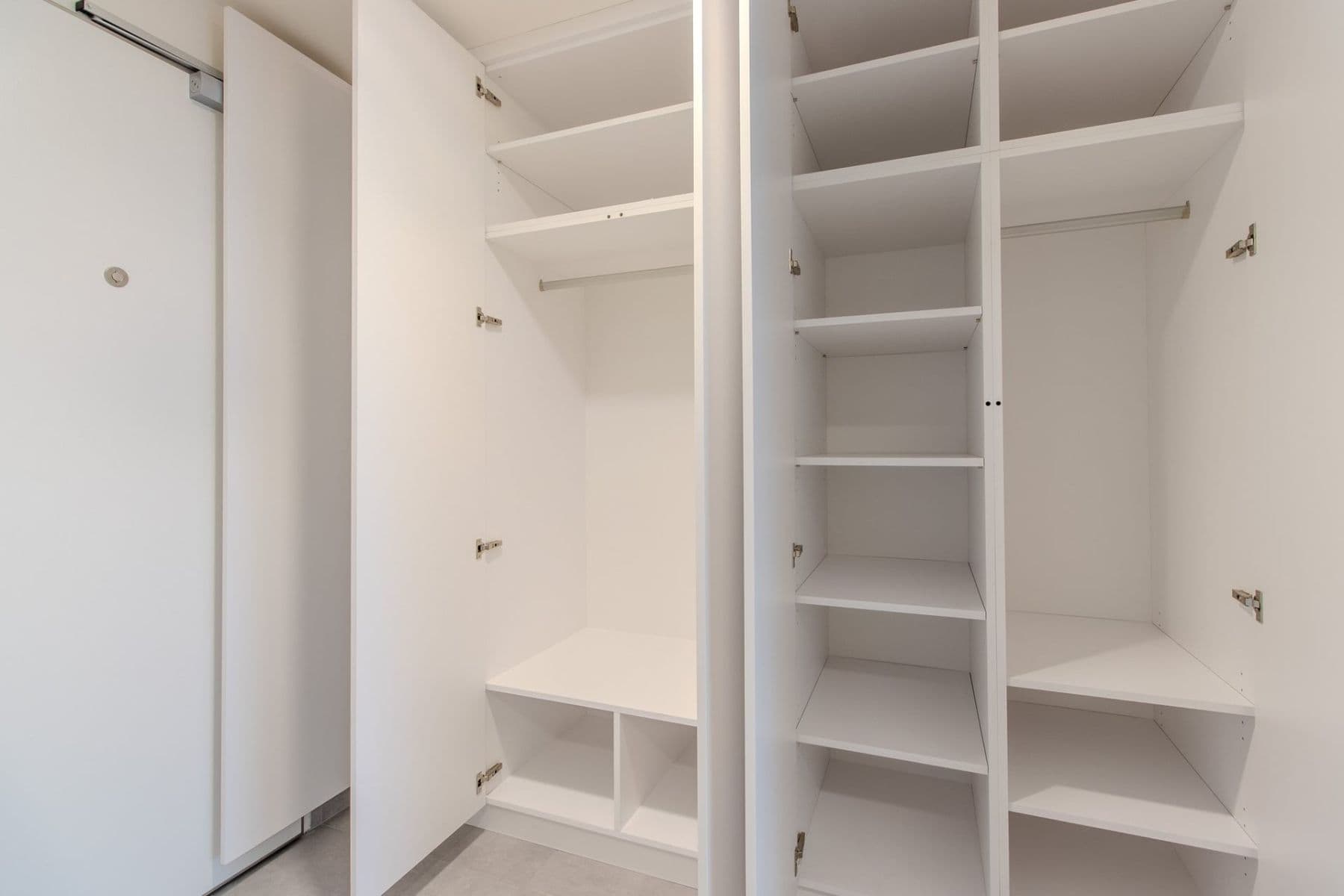 Prenájom bytu 1-izbový 33 m², Poděbradská, Praha, Praha Prenájom bytu 1-izbový 33 m², Poděbradská, Praha, Praha