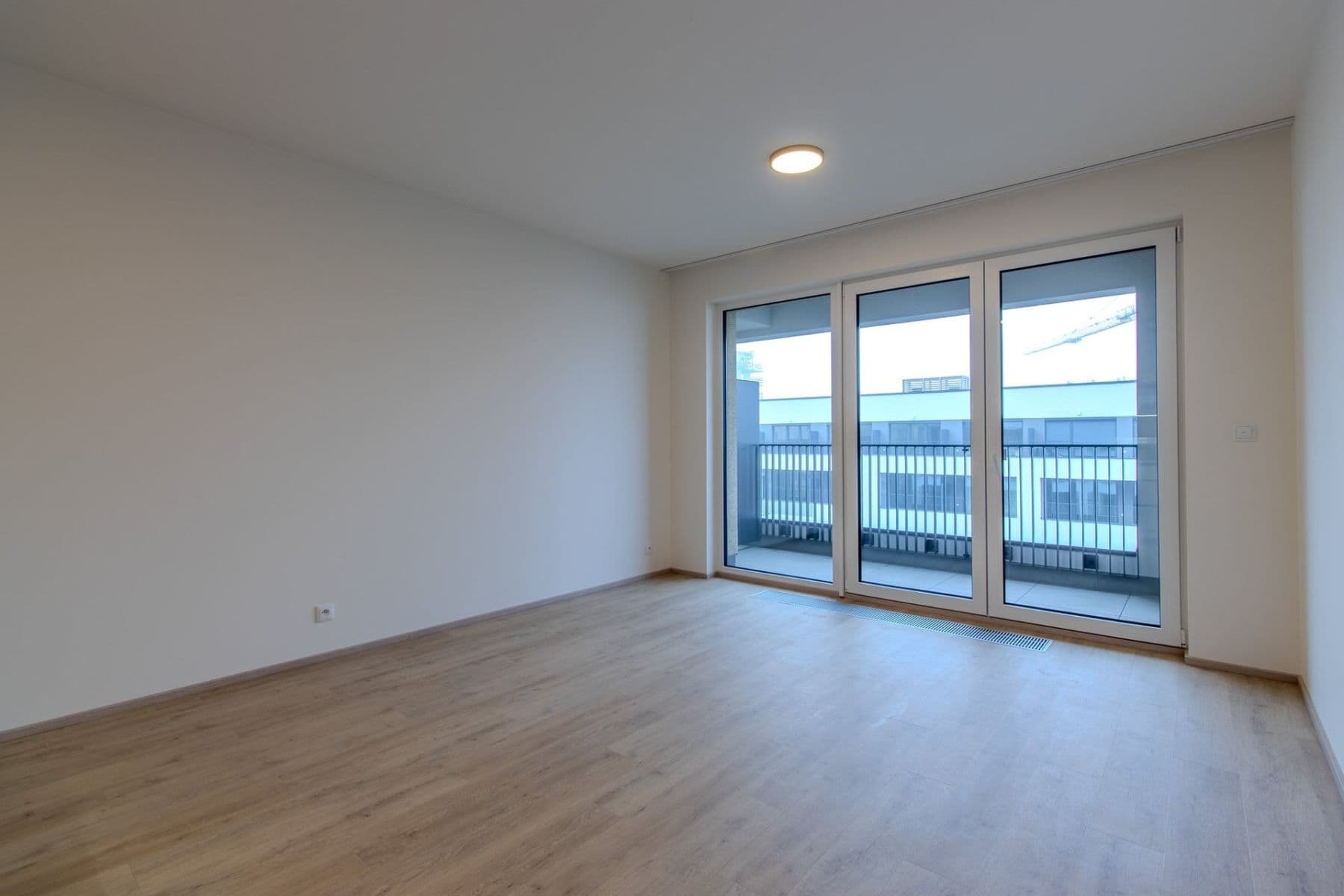 Prenájom bytu 1-izbový 33 m², Poděbradská, Praha, Praha Prenájom bytu 1-izbový 33 m², Poděbradská, Praha, Praha