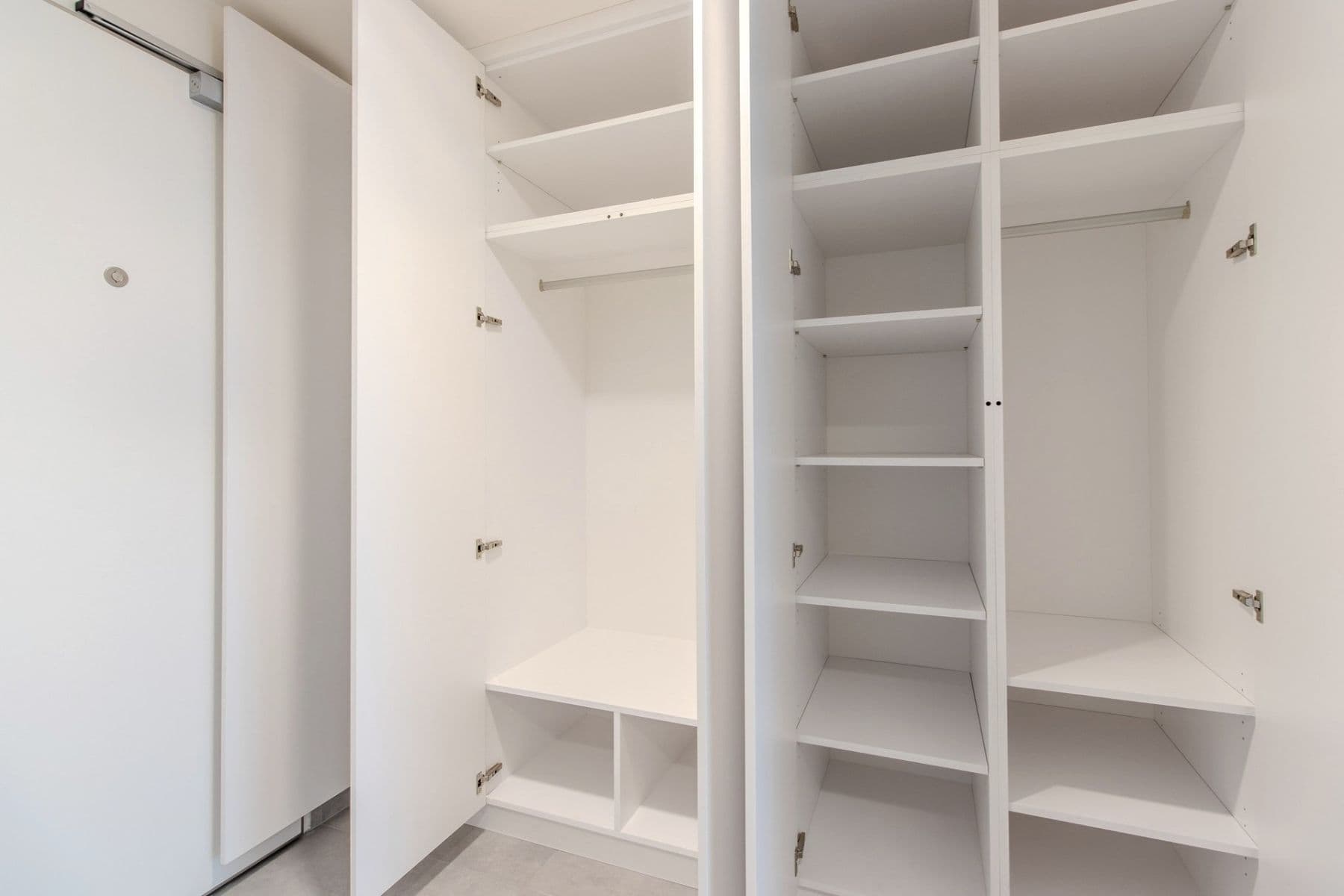 Prenájom bytu 1-izbový 33 m², Poděbradská, Praha, Praha Prenájom bytu 1-izbový 33 m², Poděbradská, Praha, Praha