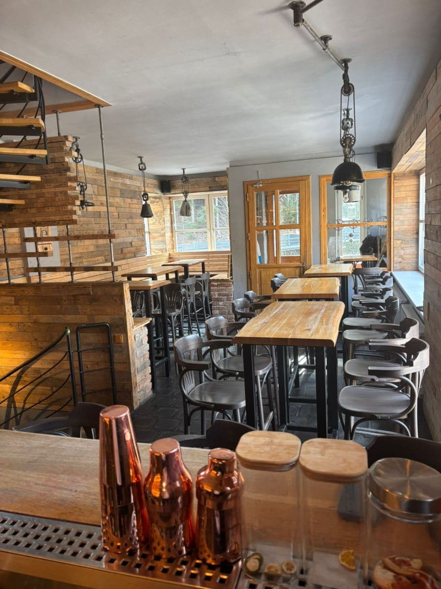 Predaj nebytového priestoru 88 m², Pec pod Sněžkou, Královéhradecký kraj Predaj nebytového priestoru 88 m², Pec pod Sněžkou, Královéhradecký kraj