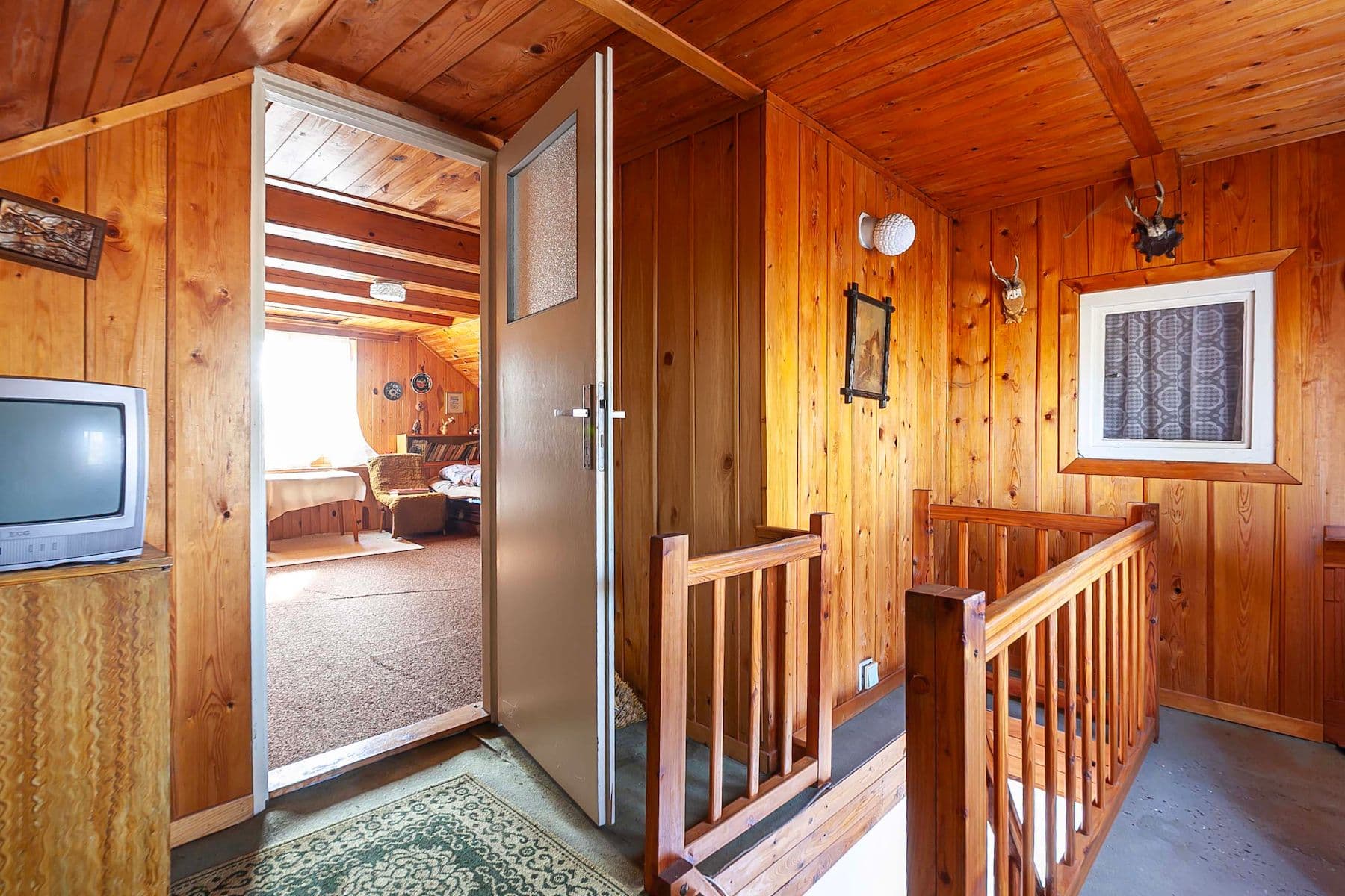 Predaj rekreačného objektu 100 m², pozemek 1.440 m², Malá Hraštice, Středočeský kraj Predaj rekreačného objektu 100 m², pozemek 1.440 m², Malá Hraštice, Středočeský kraj