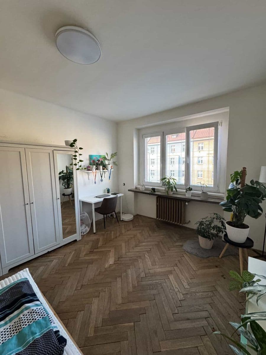 Prenájom bytu 2-izbový 55 m², Táborská, Praha, Praha Prenájom bytu 2-izbový 55 m², Táborská, Praha, Praha