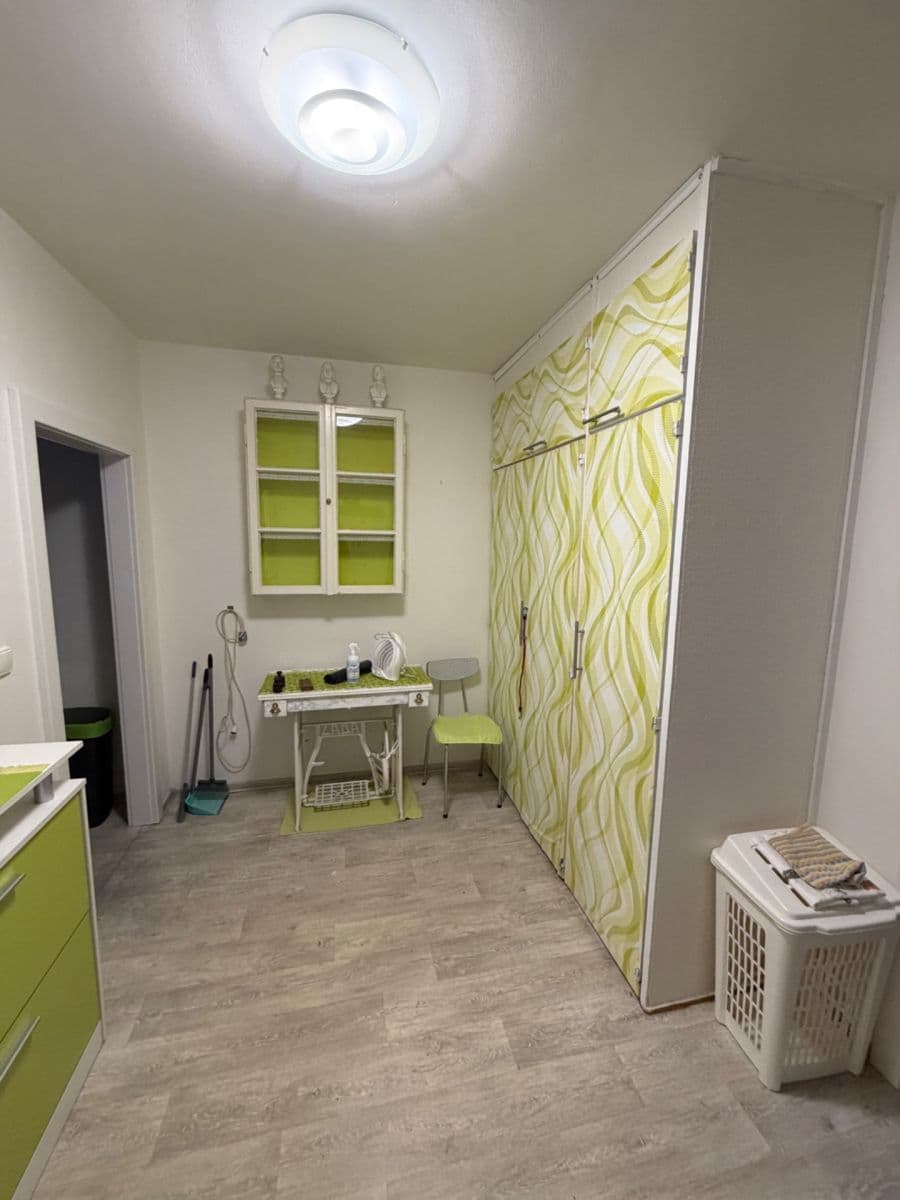 Prenájom bytu 2-izbový 60 m², Terezie Brzkové, Plzeň, Plzeňský kraj Prenájom bytu 2-izbový 60 m², Terezie Brzkové, Plzeň, Plzeňský kraj