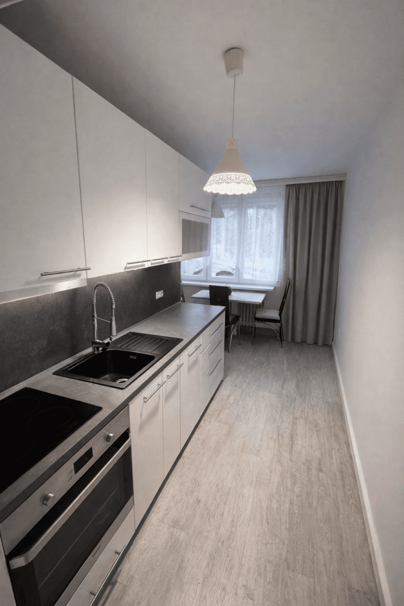 Prenájom bytu 2-izbový 60 m², Terezie Brzkové, Plzeň, Plzeňský kraj Prenájom bytu 2-izbový 60 m², Terezie Brzkové, Plzeň, Plzeňský kraj