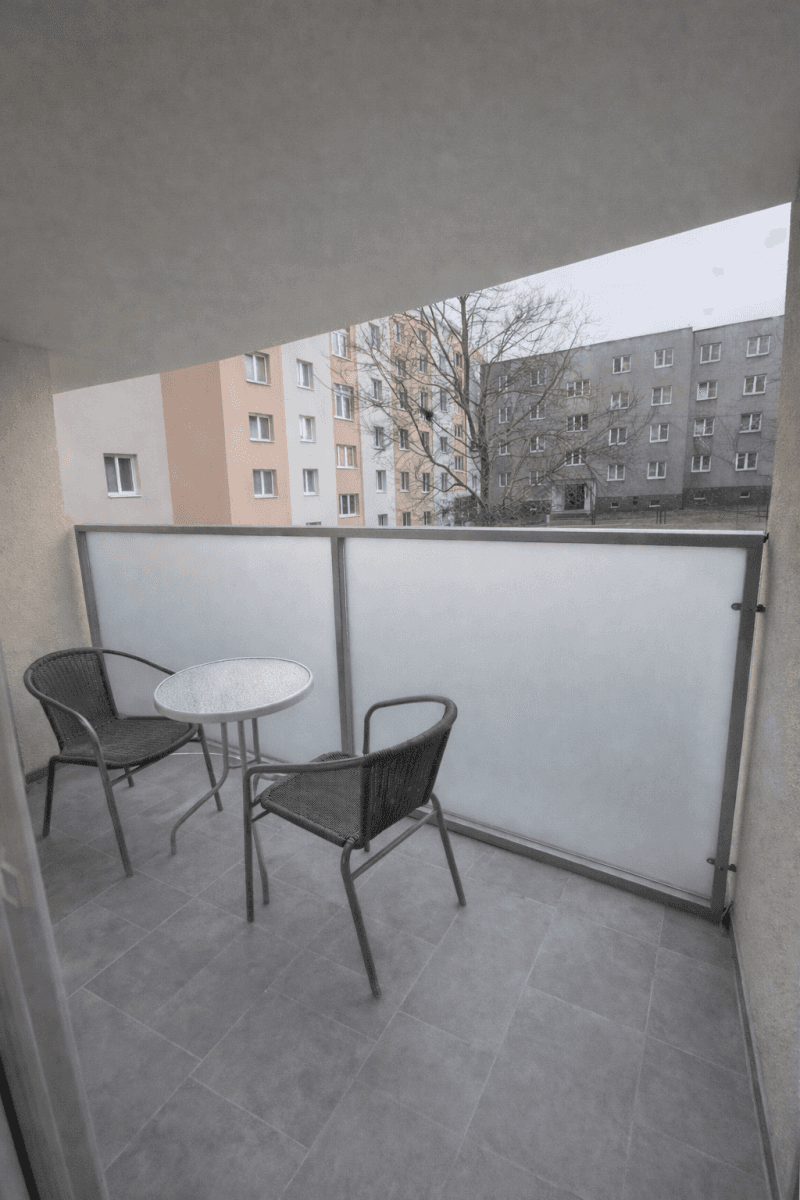 Prenájom bytu 2-izbový 60 m², Terezie Brzkové, Plzeň, Plzeňský kraj Prenájom bytu 2-izbový 60 m², Terezie Brzkové, Plzeň, Plzeňský kraj