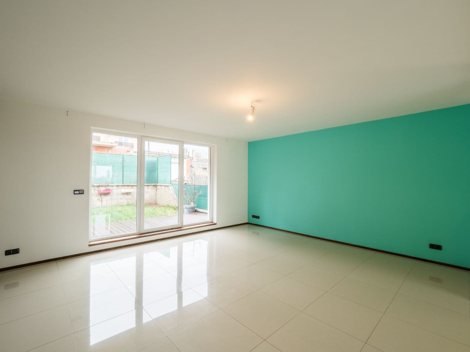 Prenájom domu 136 m², pozemek 67 m², Pod Macalákem, Kralupy nad Vltavou, Středočeský kraj Prenájom domu 136 m², pozemek 67 m², Pod Macalákem, Kralupy nad Vltavou, Středočeský kraj