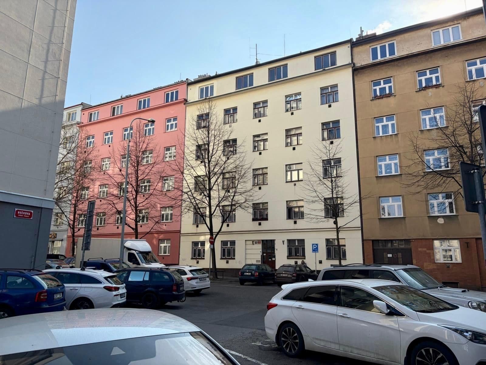 Predaj bytu 2-izbový 51 m², Biskupcova, Praha, Praha Predaj bytu 2-izbový 51 m², Biskupcova, Praha, Praha