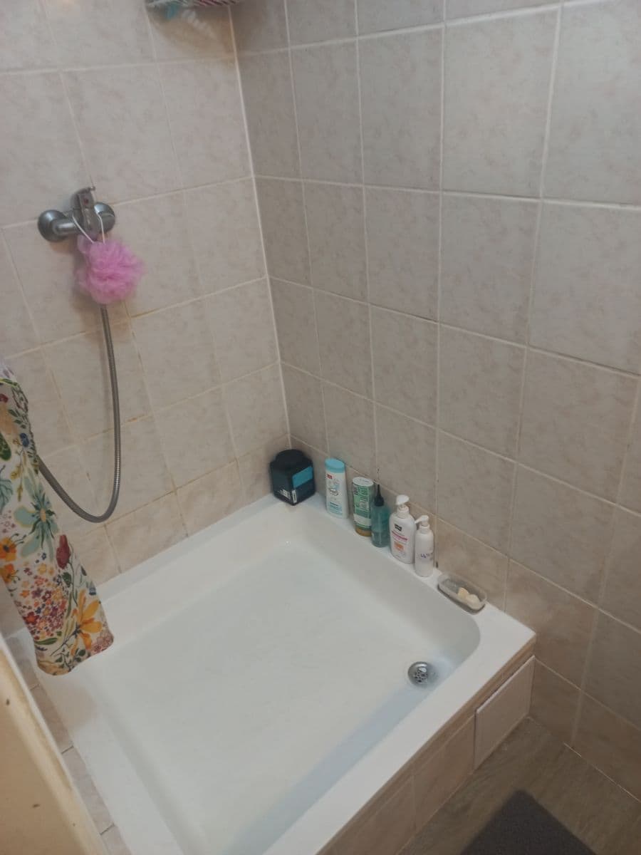 Prenájom bytu 1-izbový 44 m², Prouzova, Praha, Praha Prenájom bytu 1-izbový 44 m², Prouzova, Praha, Praha