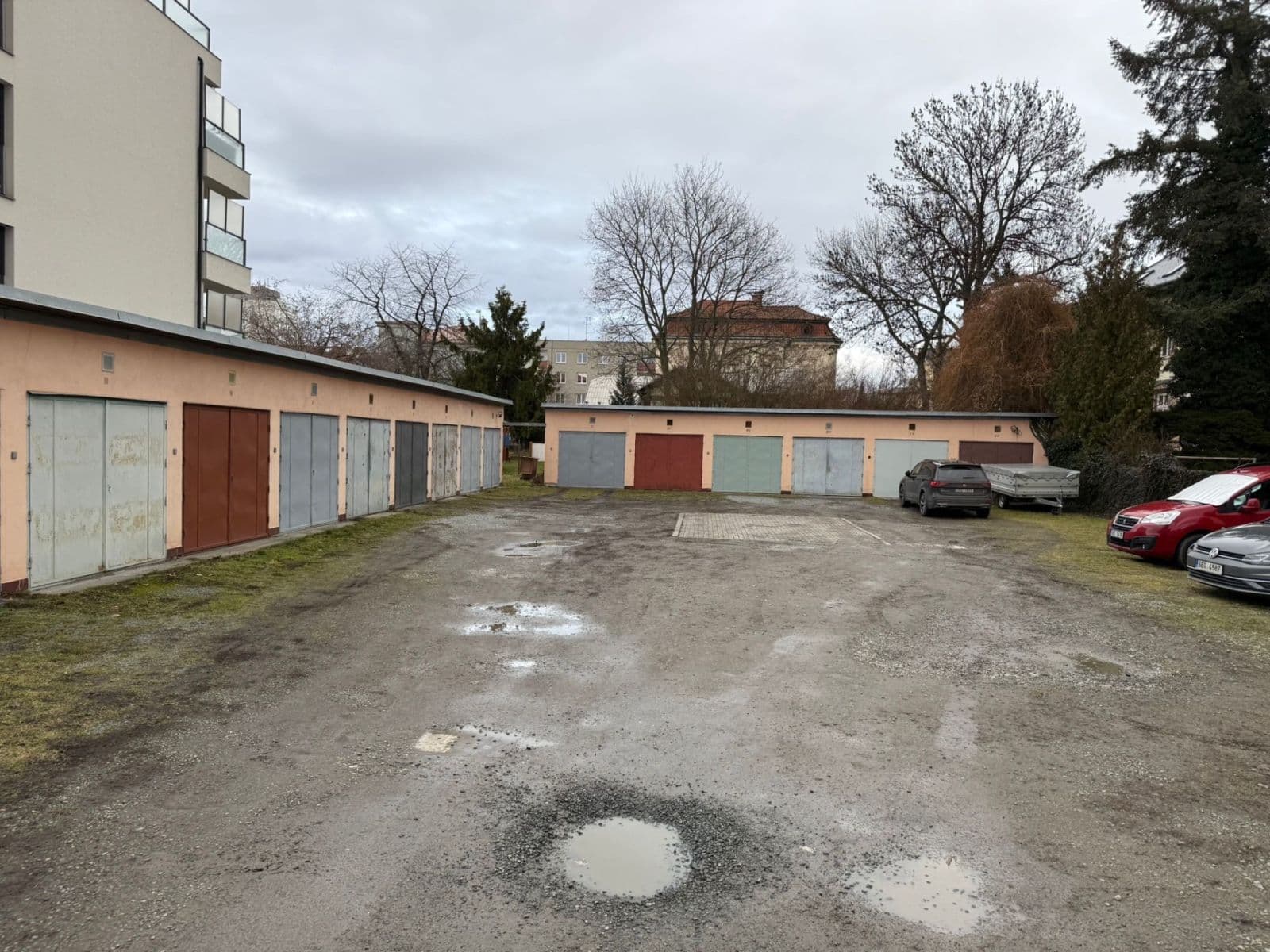 Prenájom garáže 15 m², Dvořákova, Olomouc, Olomoucký kraj Prenájom garáže 15 m², Dvořákova, Olomouc, Olomoucký kraj