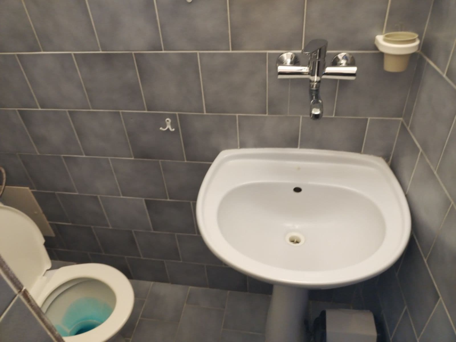 Prenájom bytu 1-izbový 27 m², Ústecká, Praha, Praha Prenájom bytu 1-izbový 27 m², Ústecká, Praha, Praha