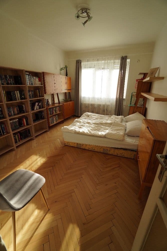 Predaj bytu 3-izbový 64 m², 5. května, Praha, Praha Predaj bytu 3-izbový 64 m², 5. května, Praha, Praha