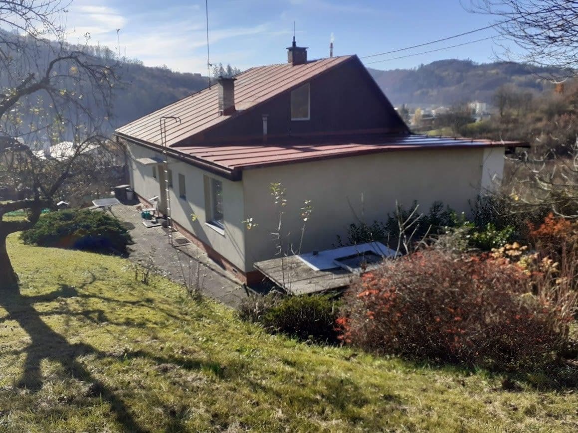 Predaj domu 146 m², pozemek 1.816 m², Hanžlov I, Vsetín, Zlínský kraj Predaj domu 146 m², pozemek 1.816 m², Hanžlov I, Vsetín, Zlínský kraj