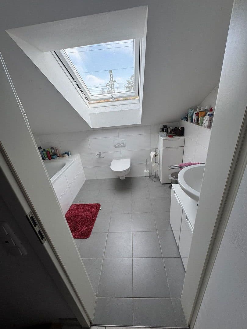 Predaj domu 122 m², pozemek 122 m², Olching, Bavorsko Predaj domu 122 m², pozemek 122 m², Olching, Bavorsko