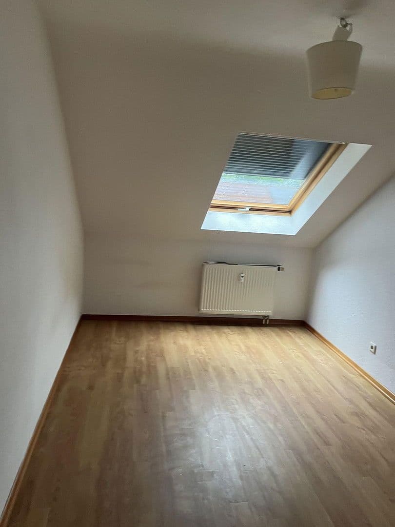 Prenájom bytu 2-izbový 50 m², Sandhausen, Bádensko-Wurttembersko Prenájom bytu 2-izbový 50 m², Sandhausen, Bádensko-Wurttembersko
