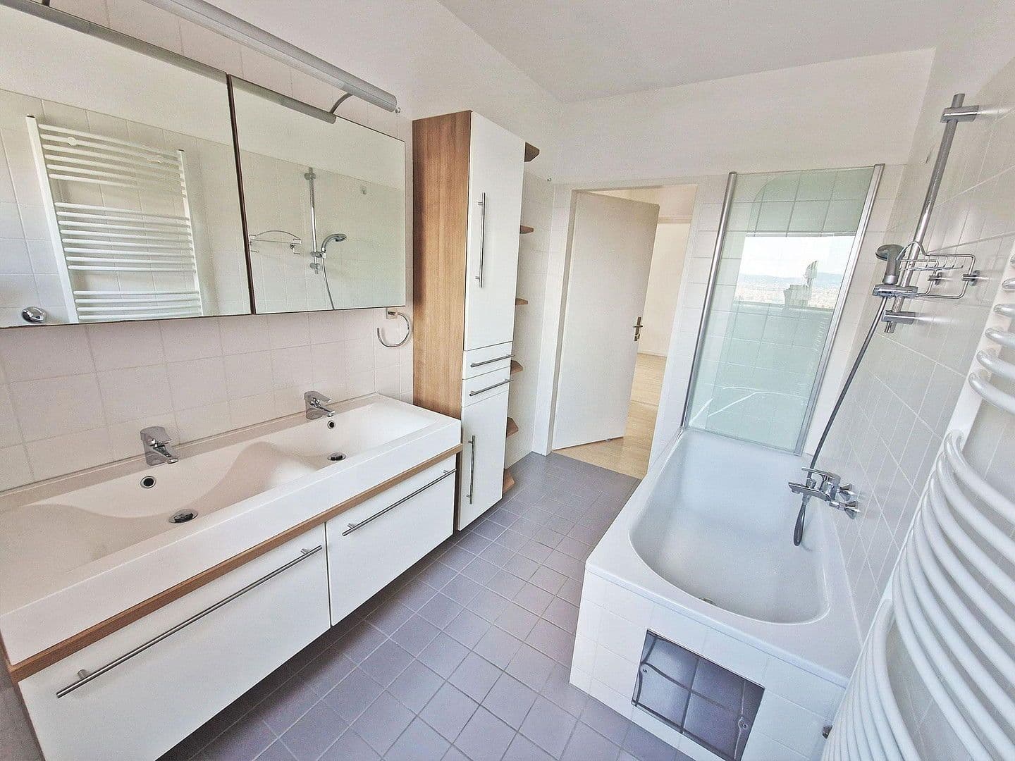 Predaj bytu 3-izbový 86 m², Carl-Appel-Straße 7, Wien, Viedeň Predaj bytu 3-izbový 86 m², Carl-Appel-Straße 7, Wien, Viedeň