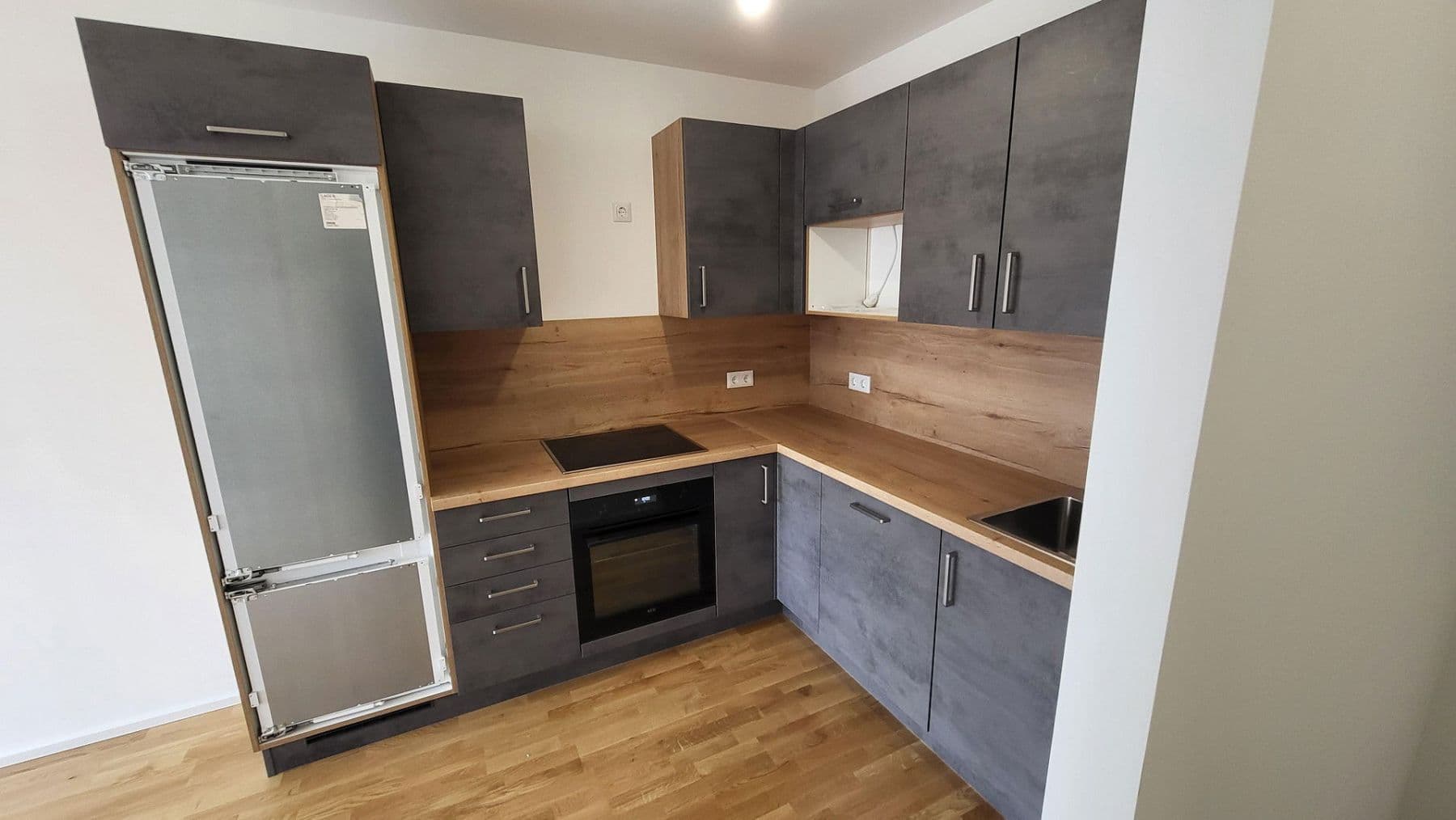 Prenájom bytu 2-izbový 45 m², Am Kanal 111/2/9, Wien, Viedeň Prenájom bytu 2-izbový 45 m², Am Kanal 111/2/9, Wien, Viedeň