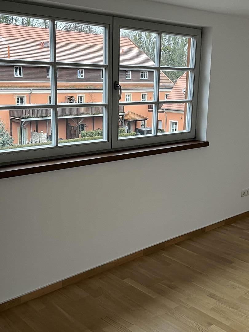 Prenájom domu 195 m², pozemek 400 m², Meiereiweg 25, Pirna, Sasko Prenájom domu 195 m², pozemek 400 m², Meiereiweg 25, Pirna, Sasko