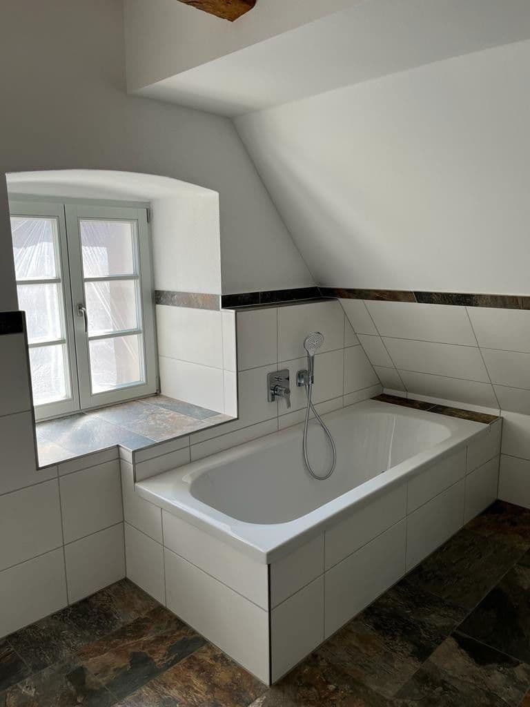 Prenájom domu 195 m², pozemek 400 m², Meiereiweg 25, Pirna, Sasko Prenájom domu 195 m², pozemek 400 m², Meiereiweg 25, Pirna, Sasko