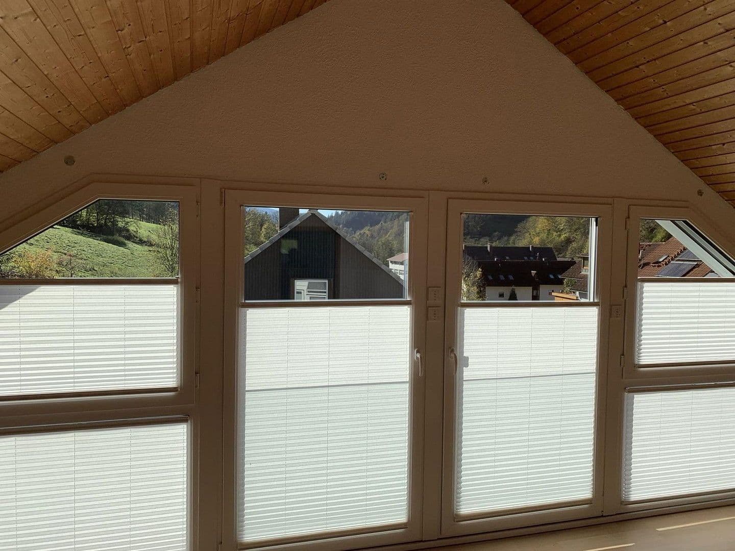 Predaj domu 236 m², pozemek 692 m², Hirschenweg 14, Buchenbach, Bádensko-Wurttembersko Predaj domu 236 m², pozemek 692 m², Hirschenweg 14, Buchenbach, Bádensko-Wurttembersko