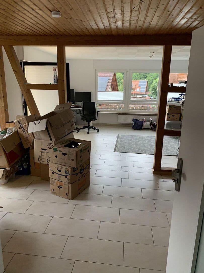 Predaj domu 236 m², pozemek 692 m², Hirschenweg 14, Buchenbach, Bádensko-Wurttembersko Predaj domu 236 m², pozemek 692 m², Hirschenweg 14, Buchenbach, Bádensko-Wurttembersko