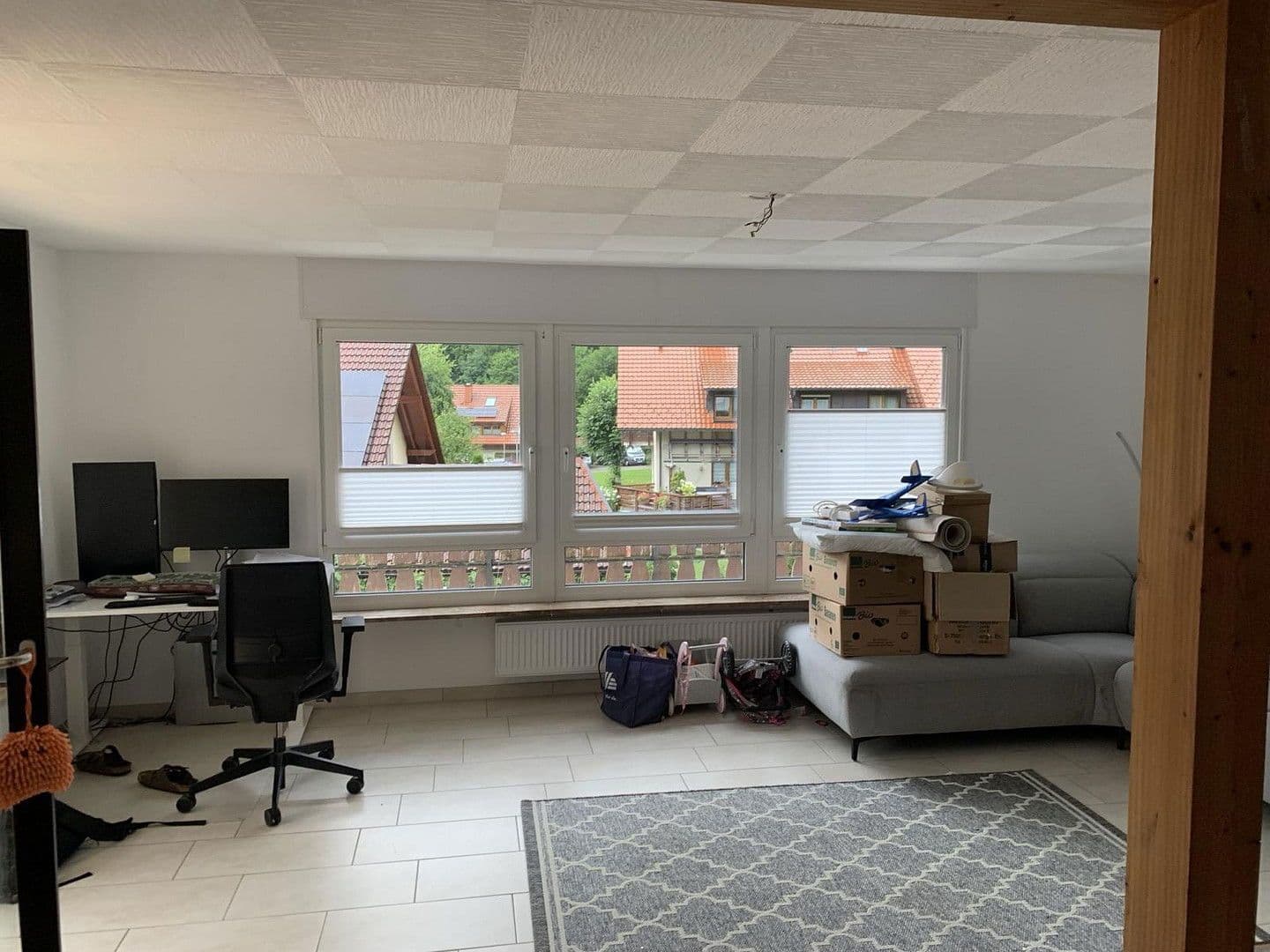 Predaj domu 236 m², pozemek 692 m², Hirschenweg 14, Buchenbach, Bádensko-Wurttembersko Predaj domu 236 m², pozemek 692 m², Hirschenweg 14, Buchenbach, Bádensko-Wurttembersko