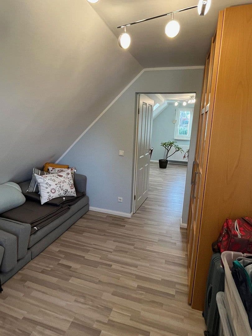 Predaj domu 122 m², pozemek 602 m², Düsseldorf, Severné Porýnie - Westfálsko Predaj domu 122 m², pozemek 602 m², Düsseldorf, Severné Porýnie - Westfálsko