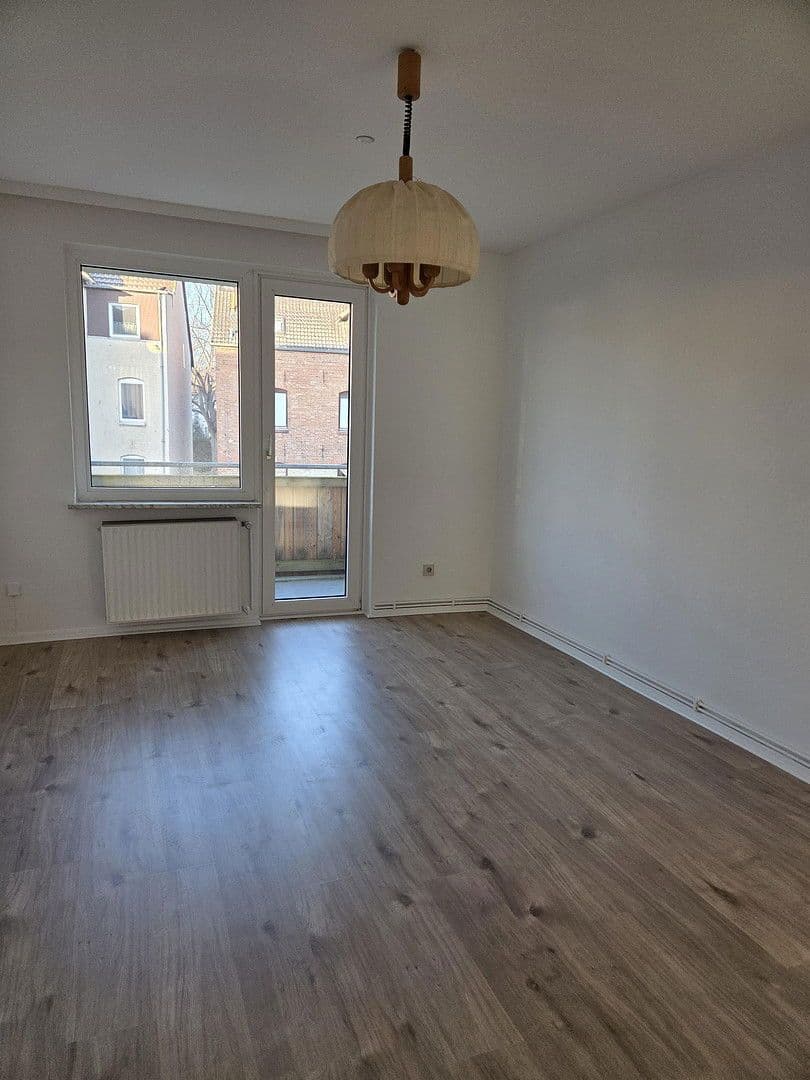 Prenájom bytu 3-izbový 61 m², Hildesheim, Dolné Sasko Prenájom bytu 3-izbový 61 m², Hildesheim, Dolné Sasko