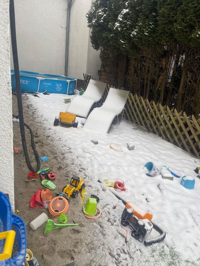 Predaj domu 140 m², pozemek 416 m², Mücke, Hesensko Predaj domu 140 m², pozemek 416 m², Mücke, Hesensko