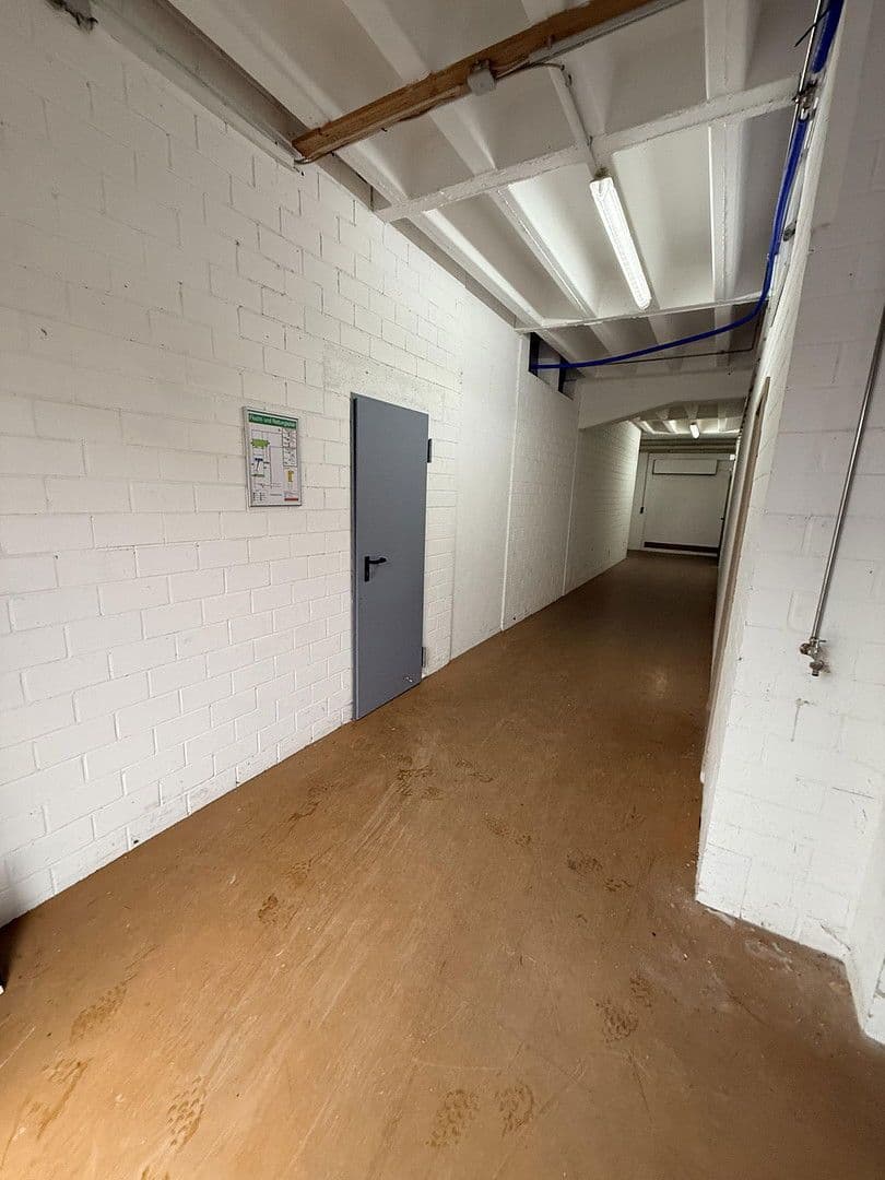 Prenájom nebytového priestoru 60 m², Dieselstrasse 1, Rottenburg a. d. Laaber, Bavorsko Prenájom nebytového priestoru 60 m², Dieselstrasse 1, Rottenburg a. d. Laaber, Bavorsko