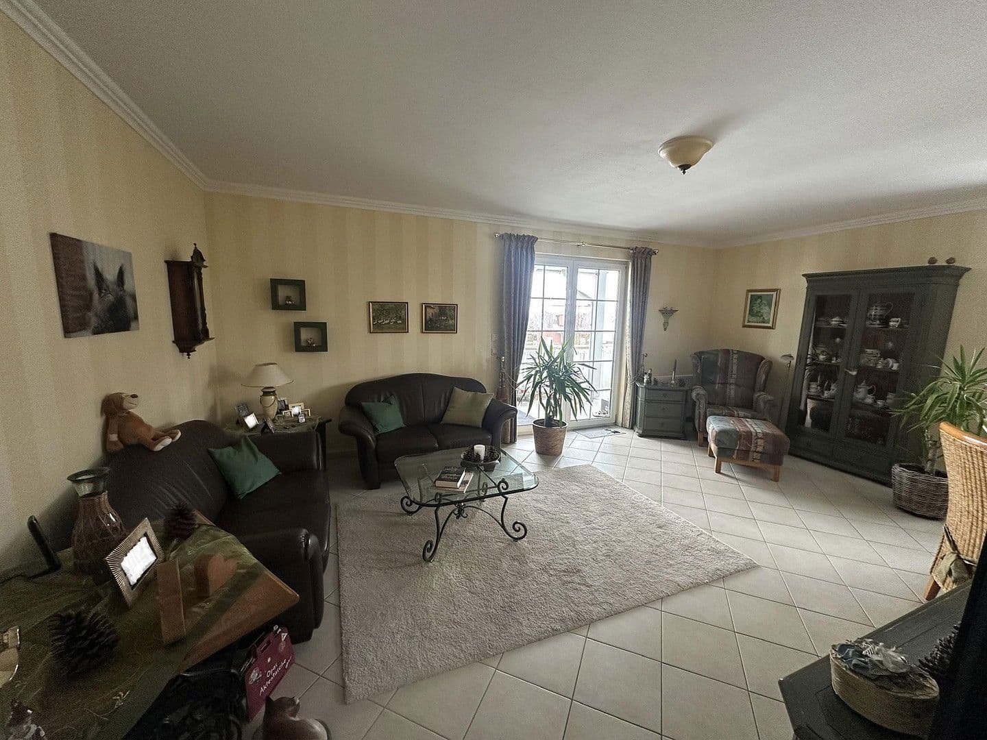 Predaj domu 230 m², pozemek 809 m², Volkmarsen, Hesensko Predaj domu 230 m², pozemek 809 m², Volkmarsen, Hesensko