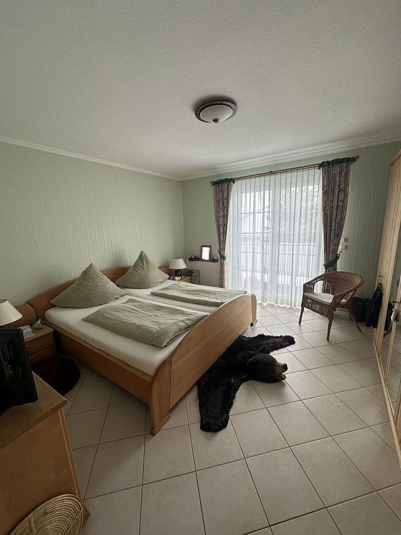 Predaj domu 230 m², pozemek 809 m², Volkmarsen, Hesensko Predaj domu 230 m², pozemek 809 m², Volkmarsen, Hesensko