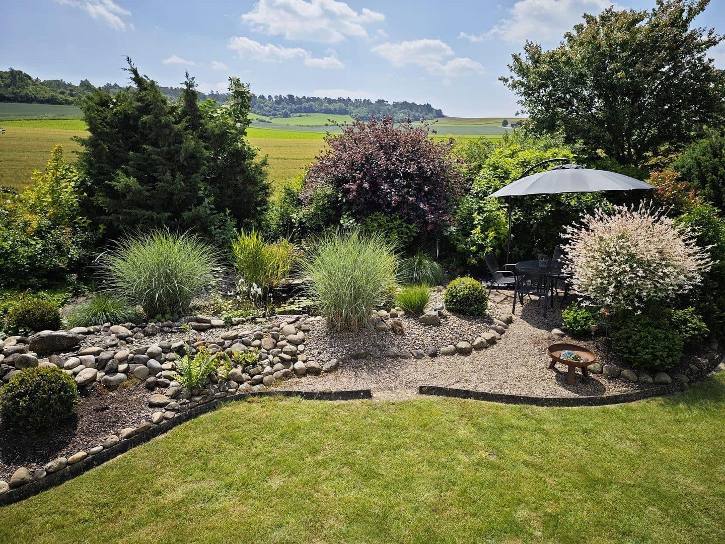 Predaj domu 230 m², pozemek 809 m², Volkmarsen, Hesensko Predaj domu 230 m², pozemek 809 m², Volkmarsen, Hesensko