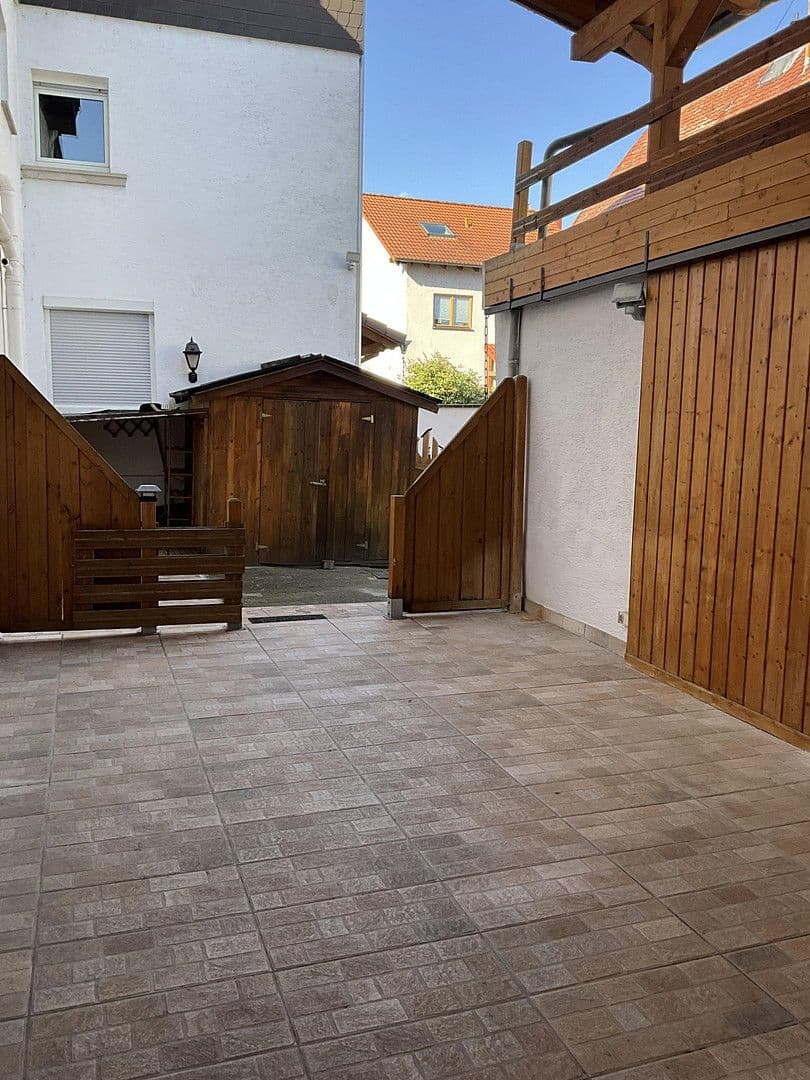 Prenájom domu 88 m², pozemek 42 m², Frankenthal, Porýnie-Falcko Prenájom domu 88 m², pozemek 42 m², Frankenthal, Porýnie-Falcko