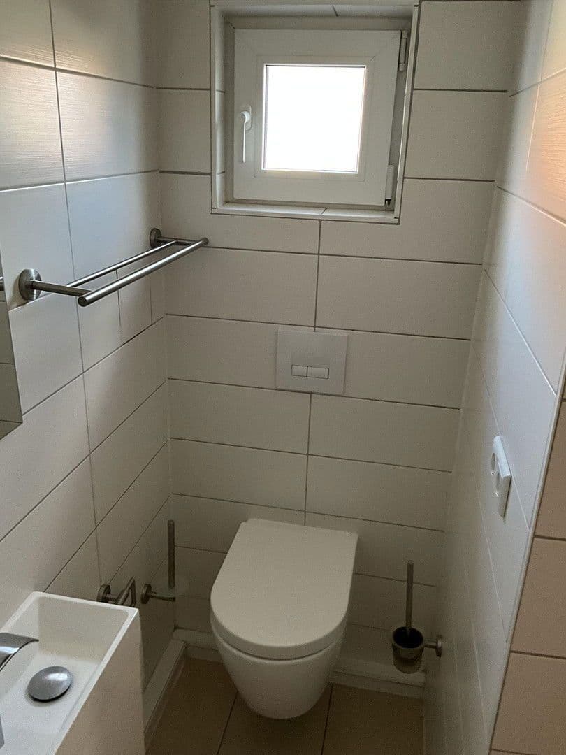 Prenájom domu 88 m², pozemek 42 m², Frankenthal, Porýnie-Falcko Prenájom domu 88 m², pozemek 42 m², Frankenthal, Porýnie-Falcko