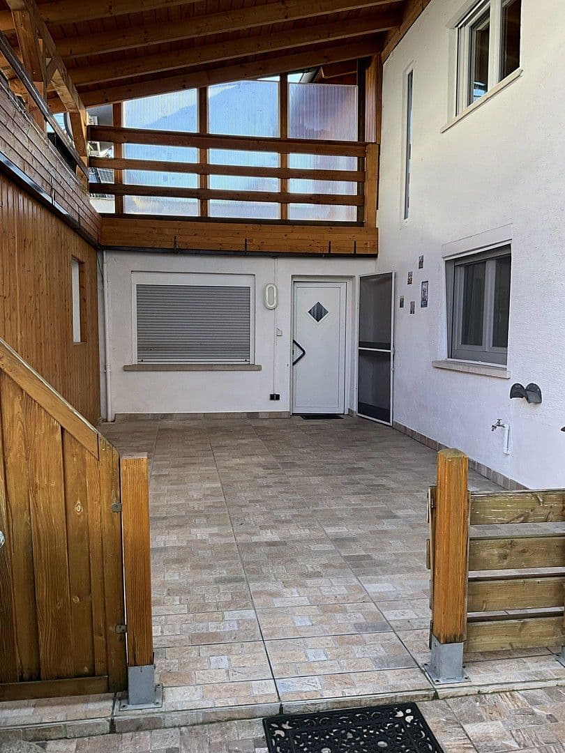 Prenájom domu 88 m², pozemek 42 m², Frankenthal, Porýnie-Falcko Prenájom domu 88 m², pozemek 42 m², Frankenthal, Porýnie-Falcko