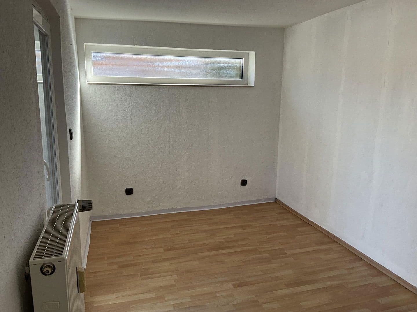 Prenájom domu 88 m², pozemek 42 m², Frankenthal, Porýnie-Falcko Prenájom domu 88 m², pozemek 42 m², Frankenthal, Porýnie-Falcko