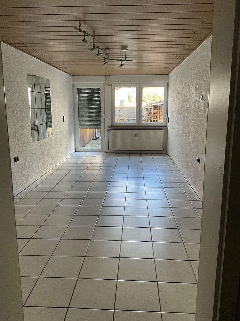 Prenájom domu 88 m², pozemek 42 m², Frankenthal, Porýnie-Falcko Prenájom domu 88 m², pozemek 42 m², Frankenthal, Porýnie-Falcko