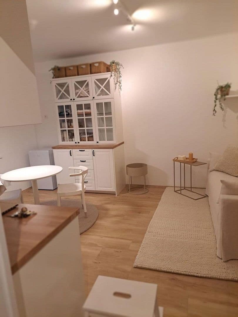 Prenájom bytu 2-izbový 37 m², Anzengrubergasse 10, Wien, Viedeň Prenájom bytu 2-izbový 37 m², Anzengrubergasse 10, Wien, Viedeň