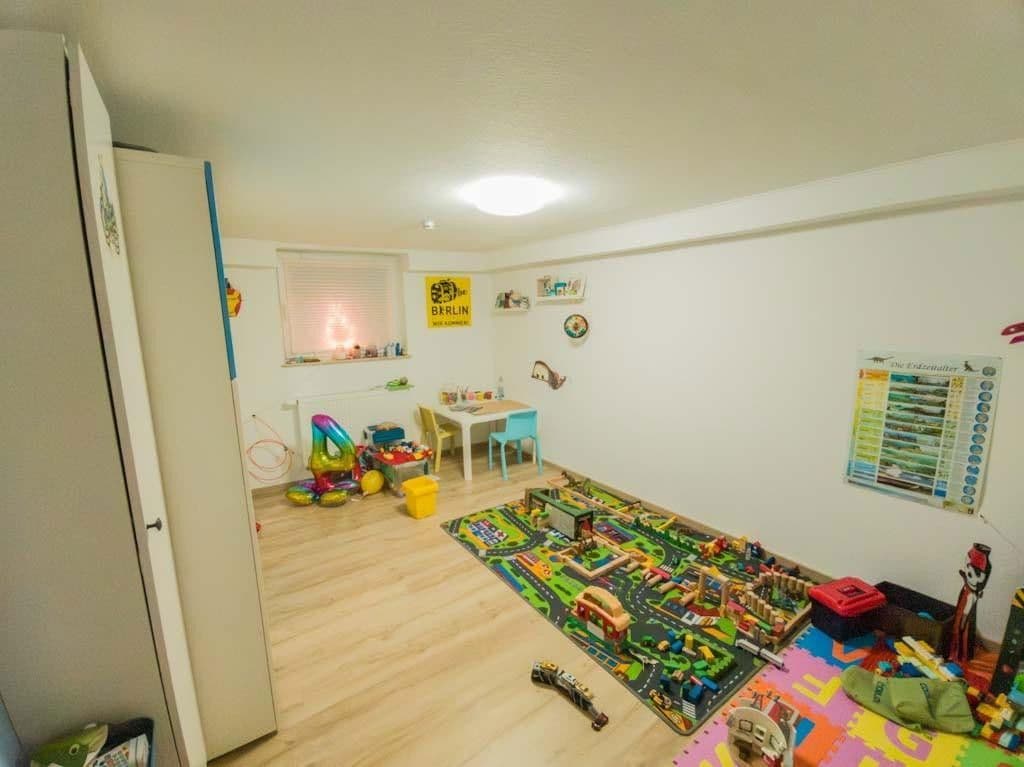 Predaj domu 147 m², pozemek 453 m², Friedberg (Hessen), Hesensko Predaj domu 147 m², pozemek 453 m², Friedberg (Hessen), Hesensko