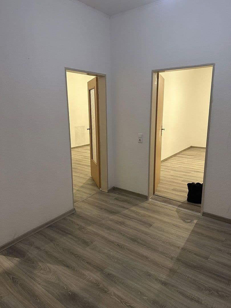 Prenájom bytu 2-izbový 65 m², Bremerhavenerstraße 12, Bremerhaven, Brémy Prenájom bytu 2-izbový 65 m², Bremerhavenerstraße 12, Bremerhaven, Brémy