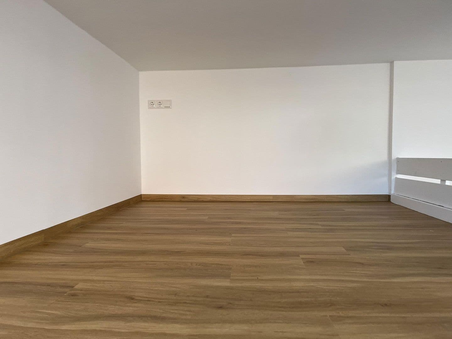 Prenájom kancelárie 25 m², Hamburg, Hamburg Prenájom kancelárie 25 m², Hamburg, Hamburg