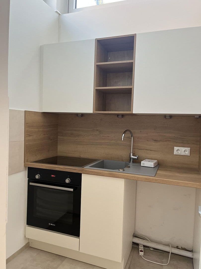 Prenájom kancelárie 25 m², Hamburg, Hamburg Prenájom kancelárie 25 m², Hamburg, Hamburg