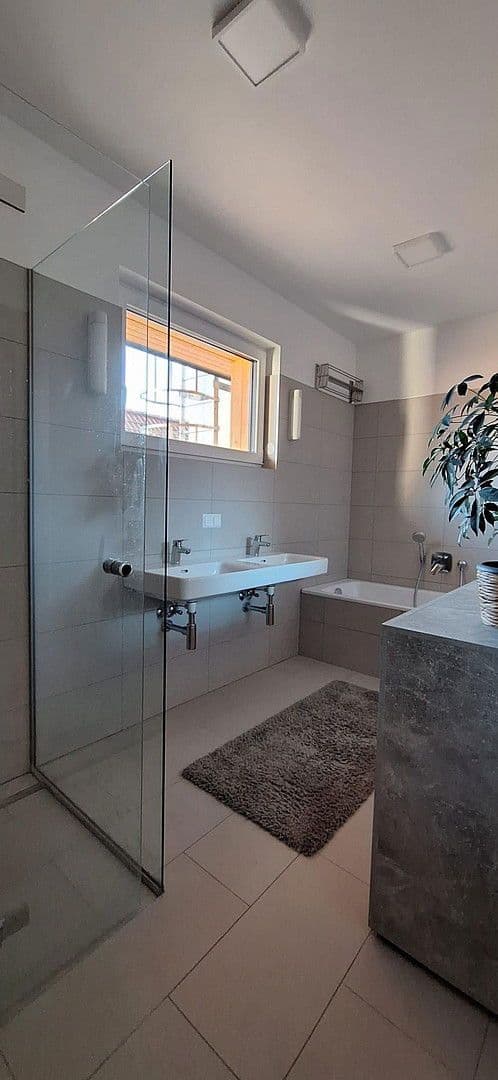 Predaj domu 141 m², pozemek 200 m², Altgasse 8/3, St. Andrä Wördern, Dolné Rakúsko Predaj domu 141 m², pozemek 200 m², Altgasse 8/3, St. Andrä Wördern, Dolné Rakúsko