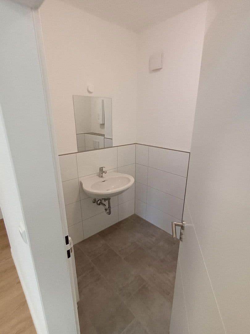 Prenájom kancelárie 105 m², Moers, Severné Porýnie - Westfálsko Prenájom kancelárie 105 m², Moers, Severné Porýnie - Westfálsko