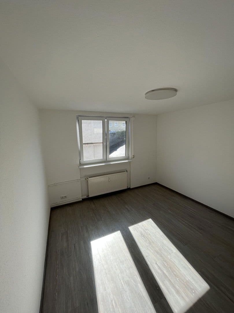 Prenájom bytu 1-izbový 20 m², Mainz, Porýnie-Falcko Prenájom bytu 1-izbový 20 m², Mainz, Porýnie-Falcko