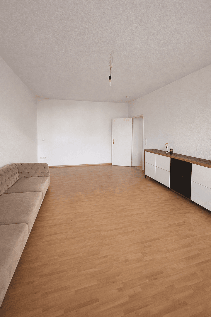 Prenájom bytu 1-izbový 45 m², Siegener Str. 55, Frankfurt am Main, Hesensko Prenájom bytu 1-izbový 45 m², Siegener Str. 55, Frankfurt am Main, Hesensko