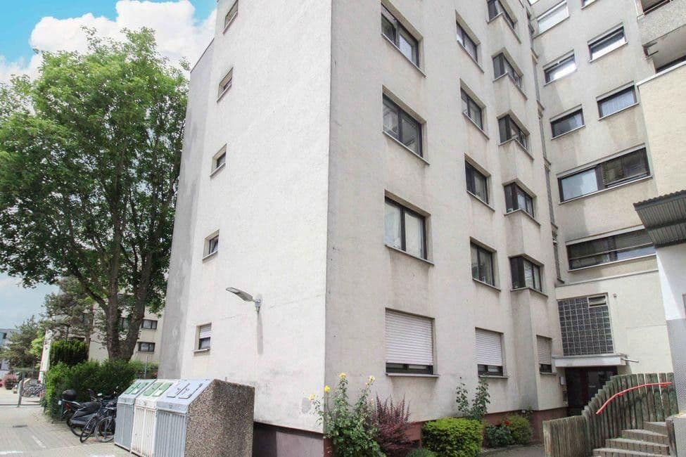 Prenájom bytu 1-izbový 45 m², Siegener Str. 55, Frankfurt am Main, Hesensko Prenájom bytu 1-izbový 45 m², Siegener Str. 55, Frankfurt am Main, Hesensko