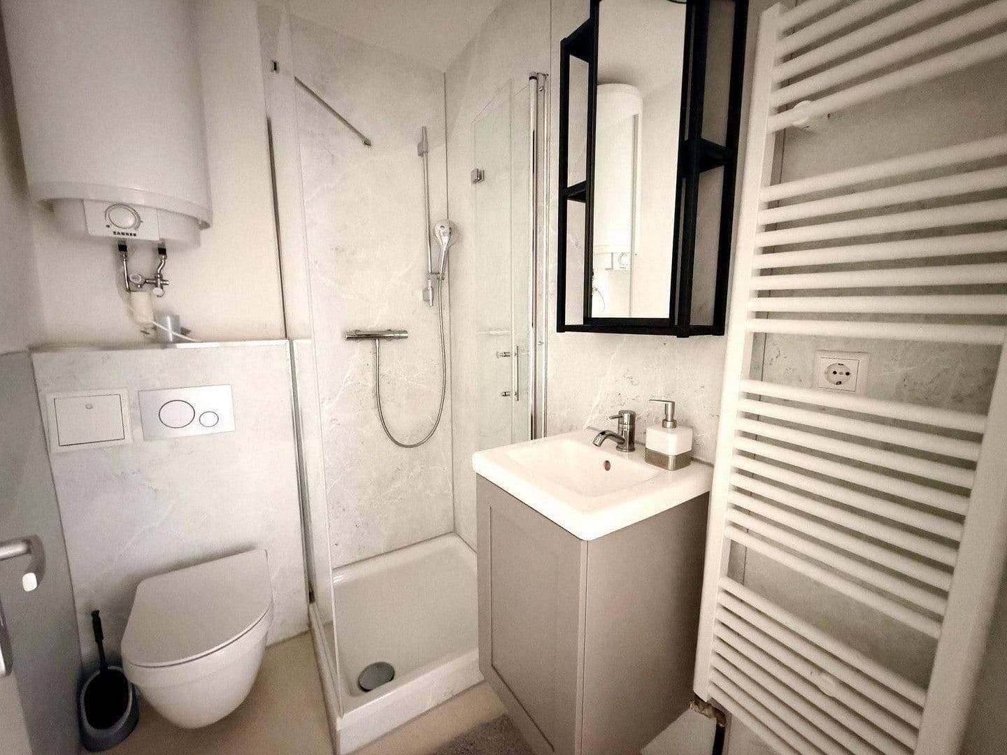 Prenájom bytu 1-izbový 27 m², Alberweg 10, Ulm, Bádensko-Wurttembersko Prenájom bytu 1-izbový 27 m², Alberweg 10, Ulm, Bádensko-Wurttembersko