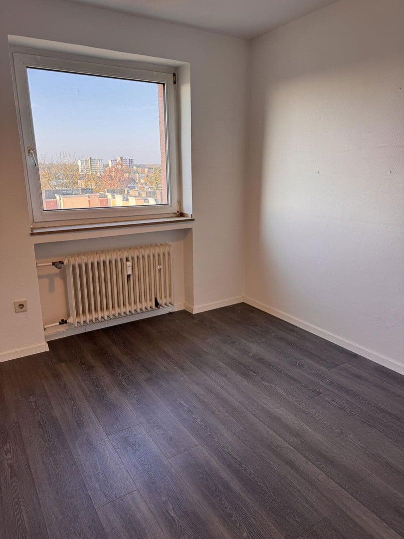 Predaj bytu 4-izbový 106 m², Alte Heerstr. 120, Kaarst, Severné Porýnie - Westfálsko Predaj bytu 4-izbový 106 m², Alte Heerstr. 120, Kaarst, Severné Porýnie - Westfálsko